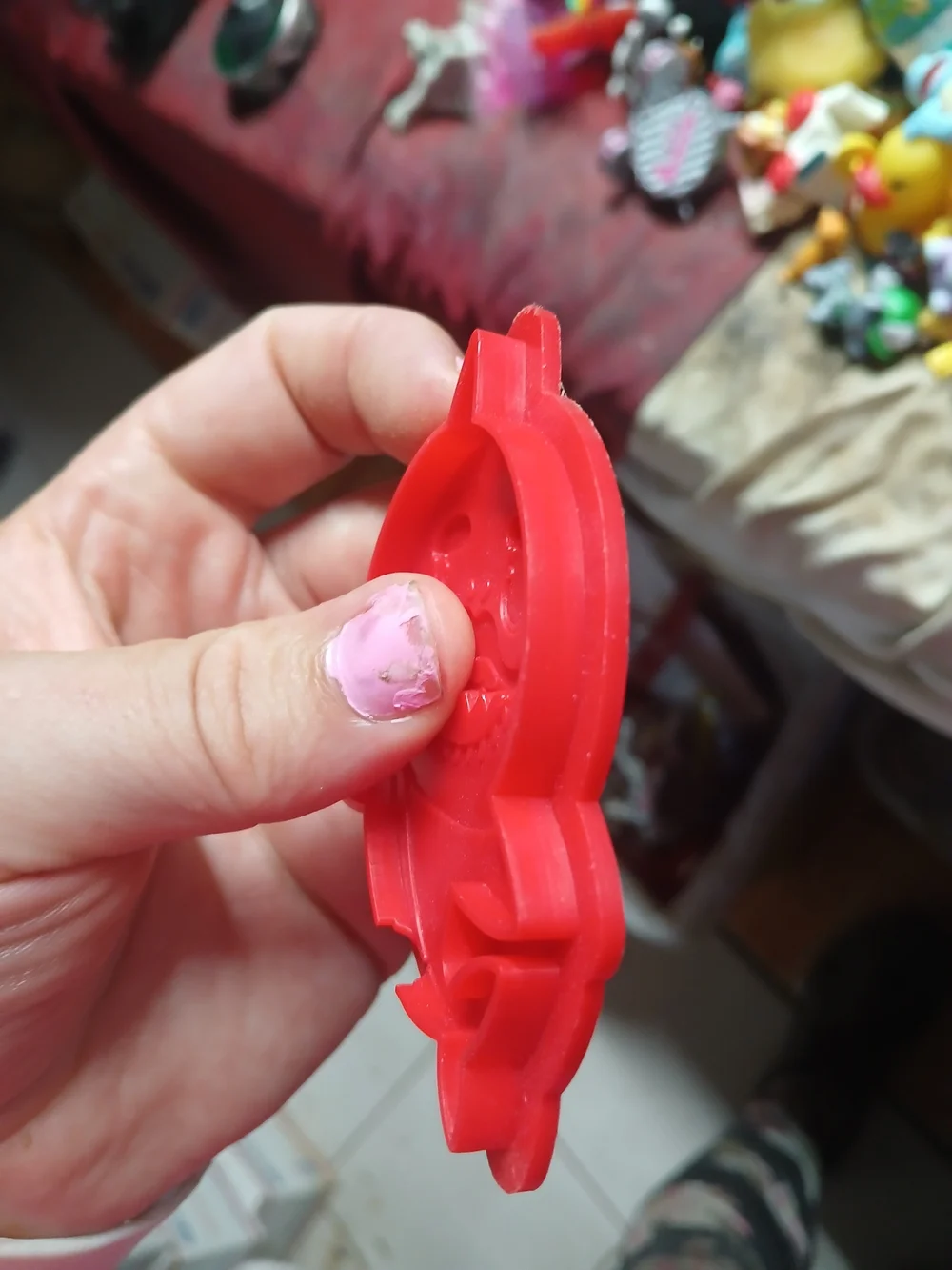 red plastic Baby Shark cookie cutter X3 Lot